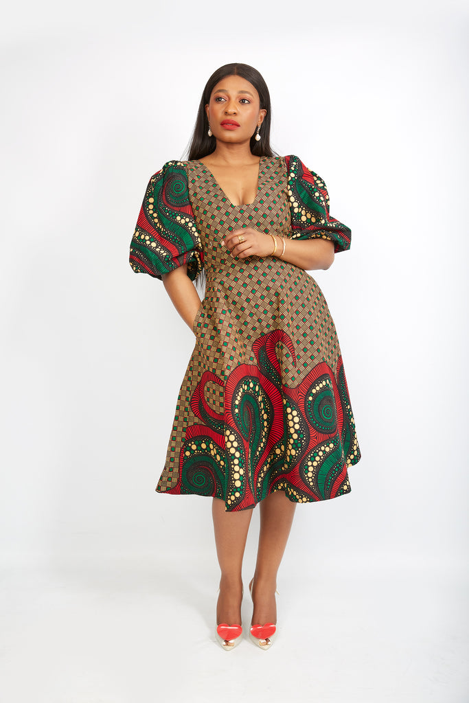 African dress for plus size women | African print clothing in the UK | Ready to wear African print outfits.